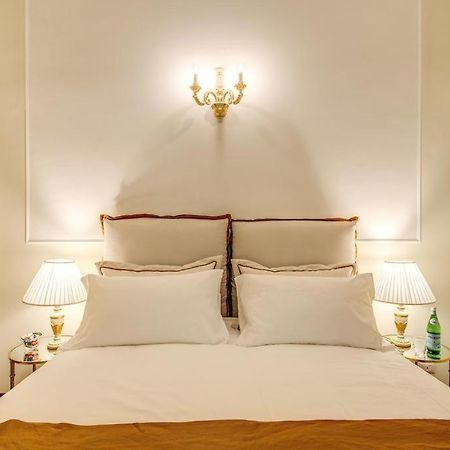 רומא E. Spagna Luxury Apartment - Piazza Di Spagna מראה חיצוני תמונה