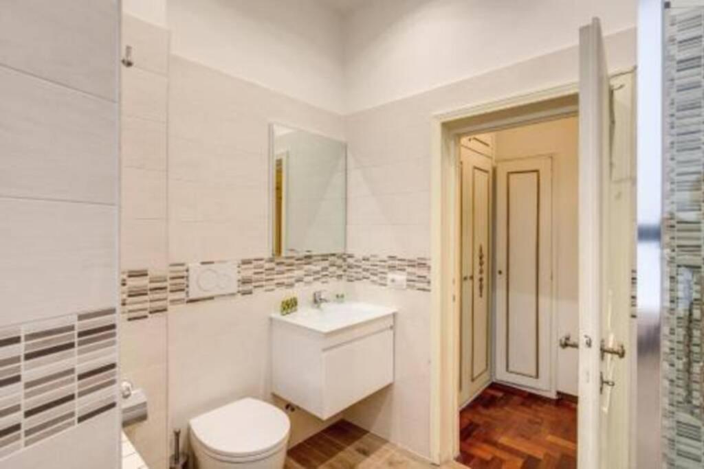 רומא E. Spagna Luxury Apartment - Piazza Di Spagna מראה חיצוני תמונה