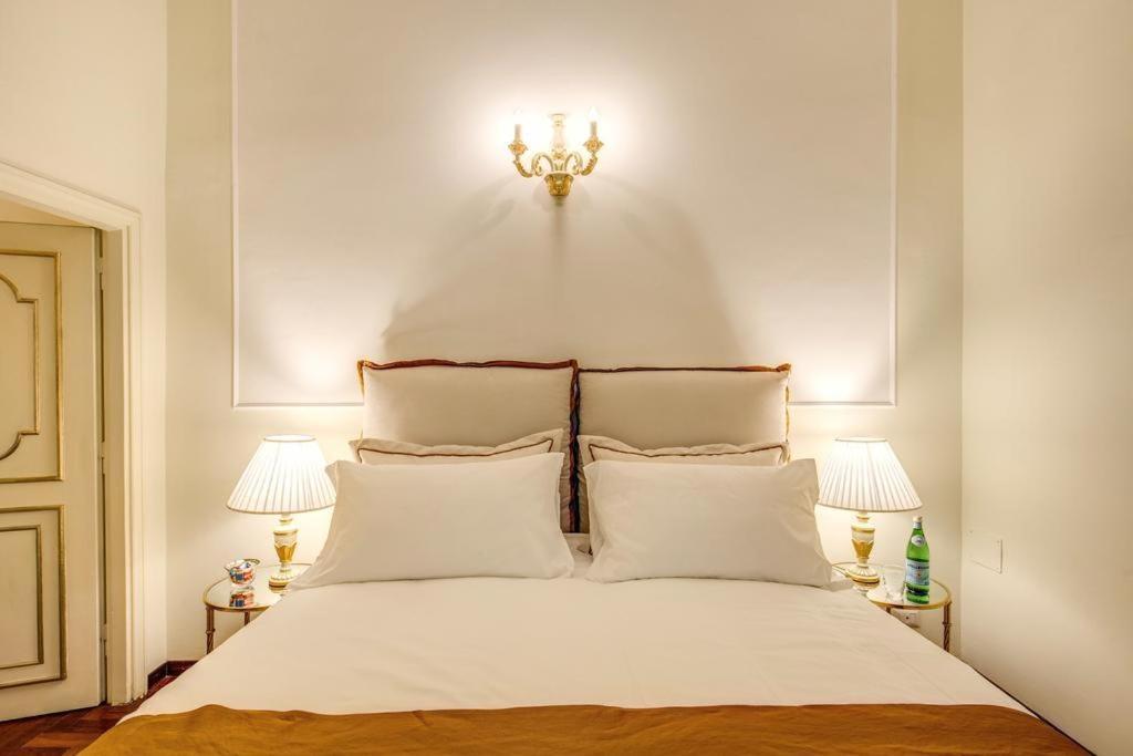 רומא E. Spagna Luxury Apartment - Piazza Di Spagna מראה חיצוני תמונה